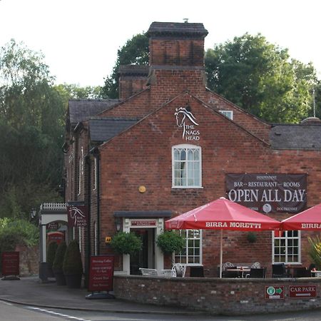 The Nags Head Hotel Монтгомъри Екстериор снимка